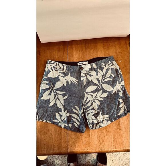 Old Navy Everyday Shorts Gray Womens Size 10/12 - Picture 1 of 8